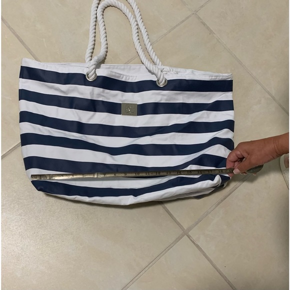 NWT BEACH BAG - Picture 9 of 9